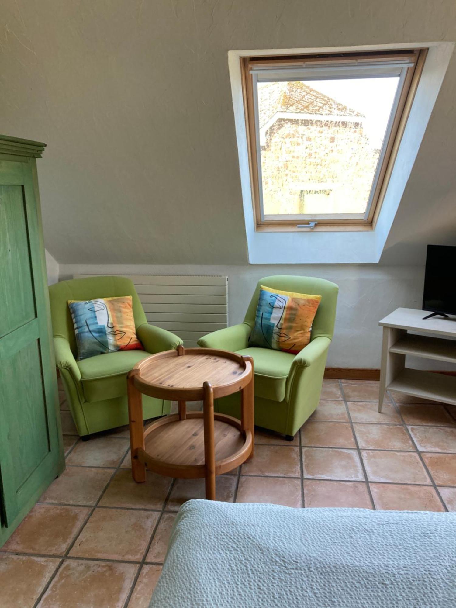 Paulis Cozy 4-Bedroom Vacation Home - With 4 Bathrooms Sun Terrace & Sauna, Nice To Hike & Bike, To Chil & Meet Bullange Extérieur photo