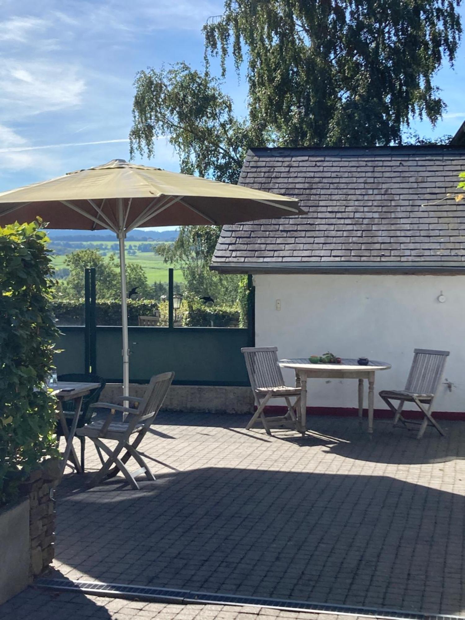 Paulis Cozy 4-Bedroom Vacation Home - With 4 Bathrooms Sun Terrace & Sauna, Nice To Hike & Bike, To Chil & Meet Bullange Extérieur photo