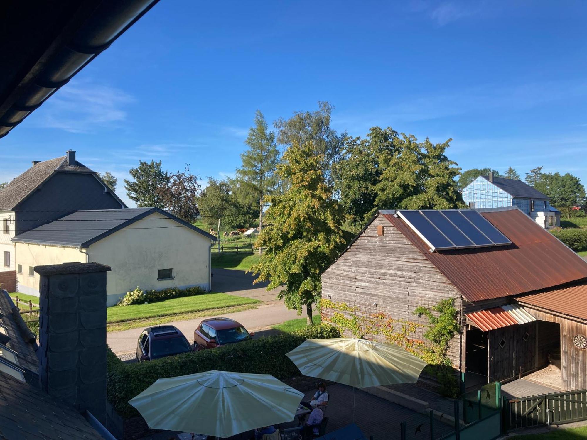 Paulis Cozy 4-Bedroom Vacation Home - With 4 Bathrooms Sun Terrace & Sauna, Nice To Hike & Bike, To Chil & Meet Bullange Extérieur photo